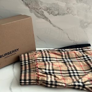 Women’s Burberry Side Stripe Vintage Check Stretch Cotton Shorts